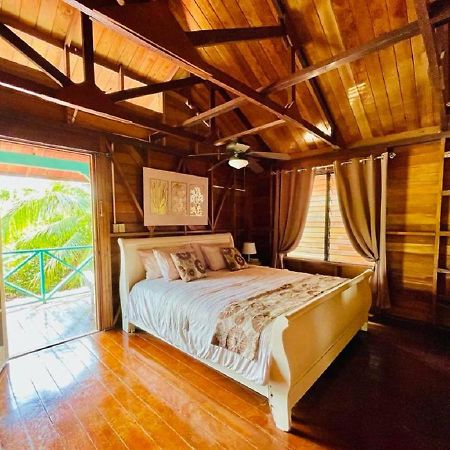 Villa Amaya Bocas del Toro Eksteriør bilde