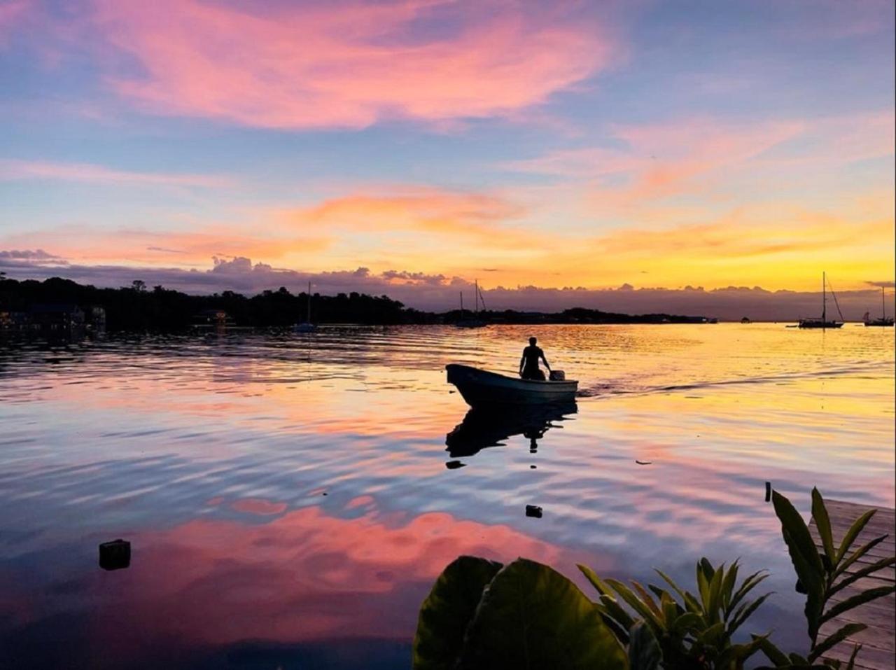 Villa Amaya Bocas del Toro Eksteriør bilde